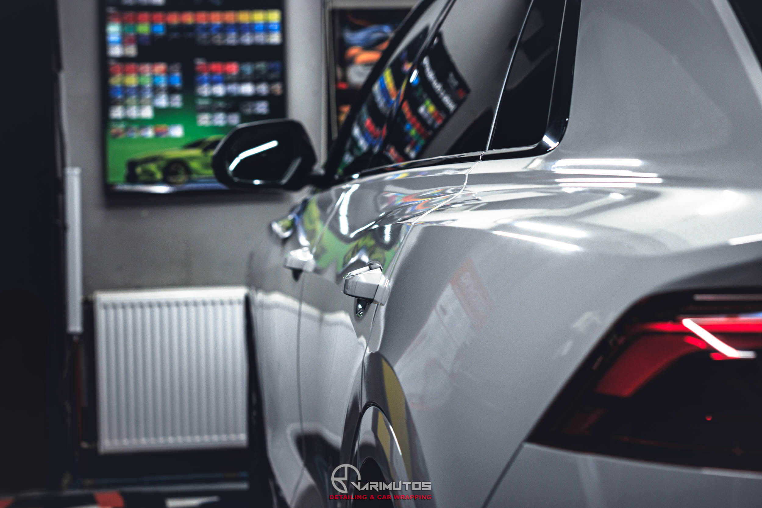 Audi Q8 Full Wrap Avery Varimutos 02 Audi Q8 Full Wrap