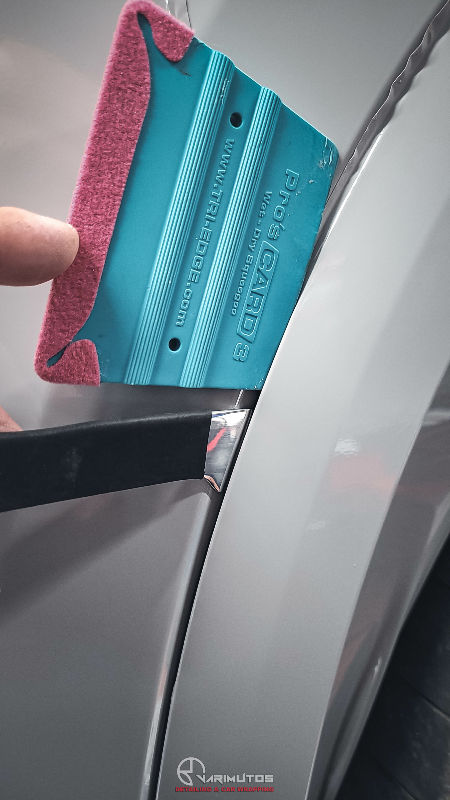 Audi Q8 Full Wrap Avery Varimutos 19